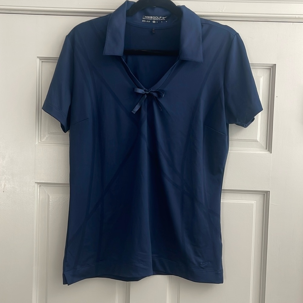Nike Golf Women's Navy Polo v neck Blouse Golf EUC medium
